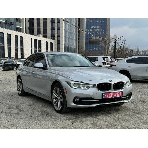 2017 BMW 320i xDrive 